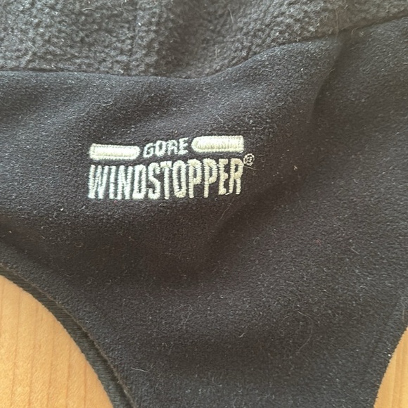 North face fleece hat with ear flaps - Picture 6 of 7